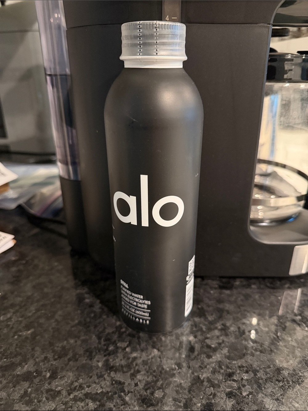 ALO Yoga Black Matte Bottle with White Logo - Women Bath & Body